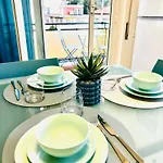 Londra - Bilocale Vista Mare ディアーノ・マリーナ