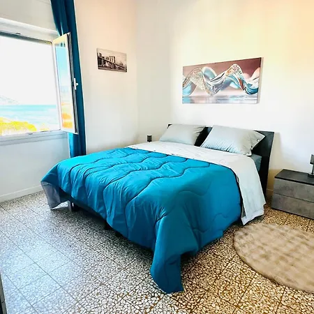 Londra - Bilocale Vista Mare Diano Marina