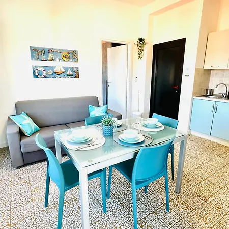 Londra - Bilocale Vista Mare *