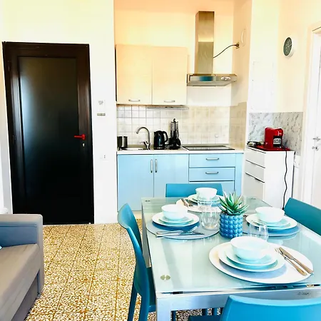 Londra - Bilocale Vista Mare Lejlighed *