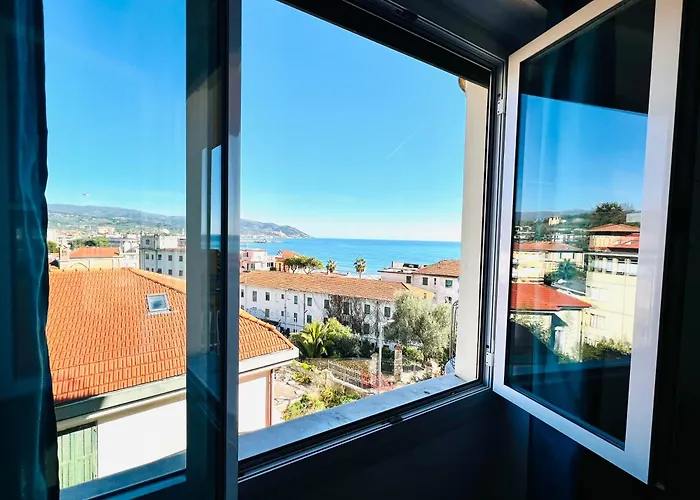 Londra - Bilocale Vista Mare Diano Marina